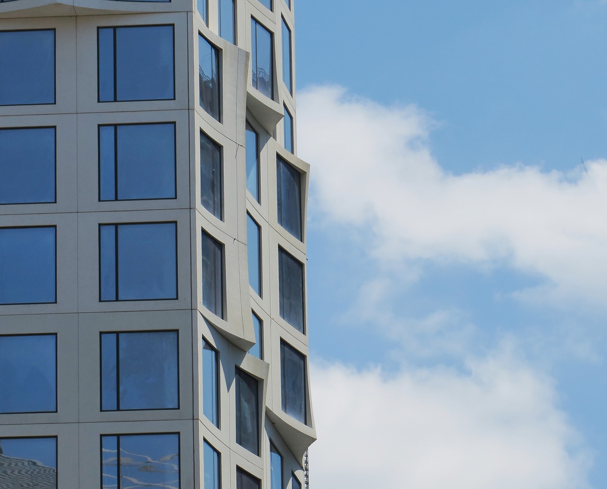 ​霍伊特街11号幕墙大厦